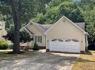 4201 Fowler Ridge Dr, Raleigh, NC 27616