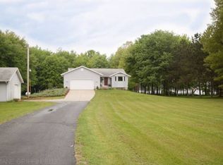 10021 Young Ave NE, Rockford, MI
