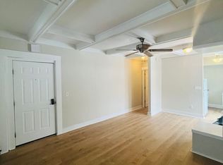 1 Manning Blvd #1, Albany, NY 12203