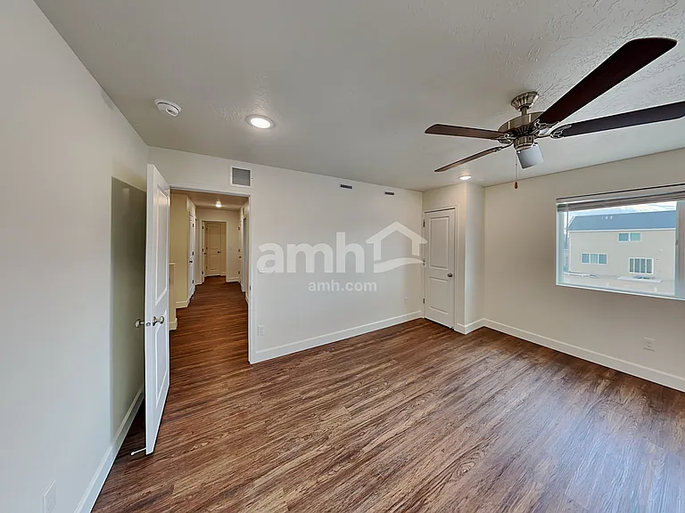 214 N Dry Creek Rd — Photo 11