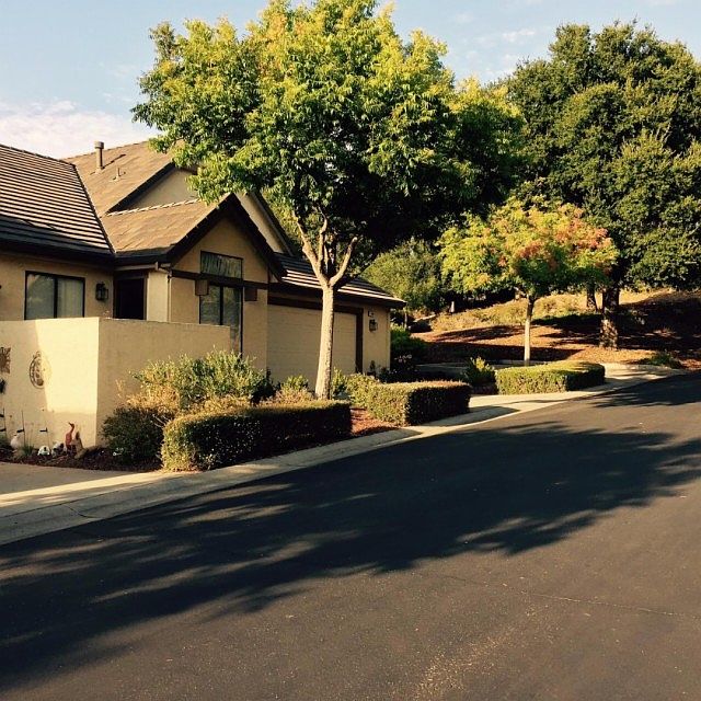 1st image of 7880 Moorfoot Ct