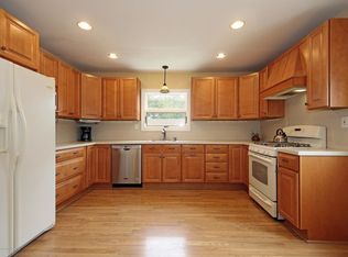 15 Collins Ave, Port Monmouth, NJ 07758