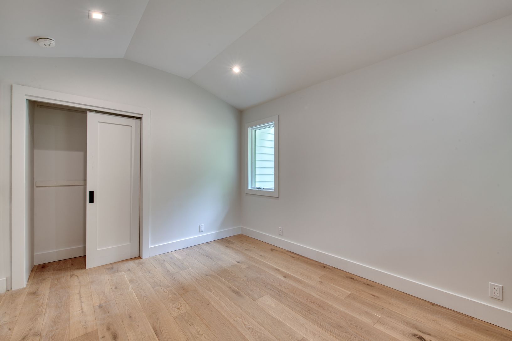  Guest Bedroom #2