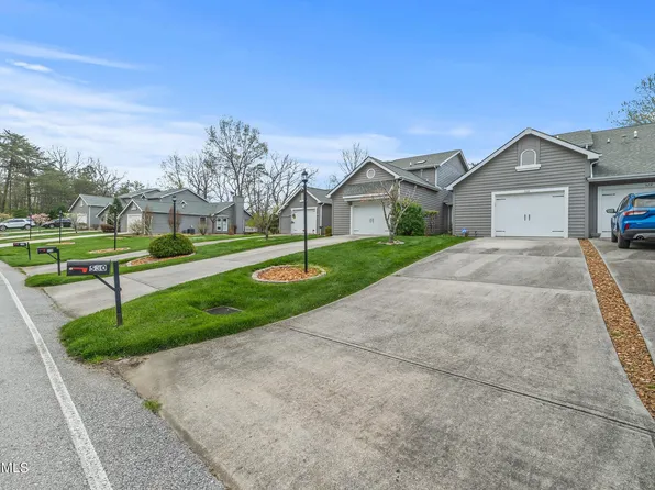 530 River Bend Dr, Crossville, TN 38555