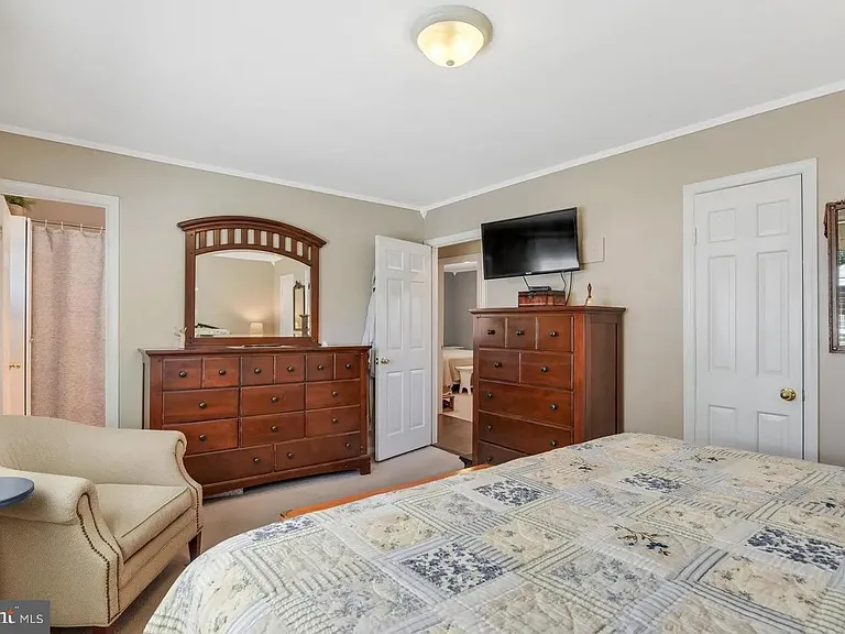 3105 James Madison Hwy — Photo 17