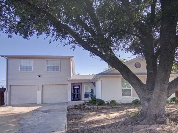 6004 Old Mill Ct, Watauga, TX 76148