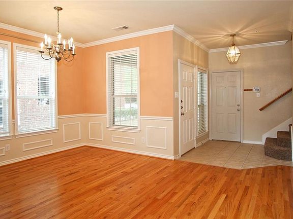 2nd image of 409 Gershwin Way