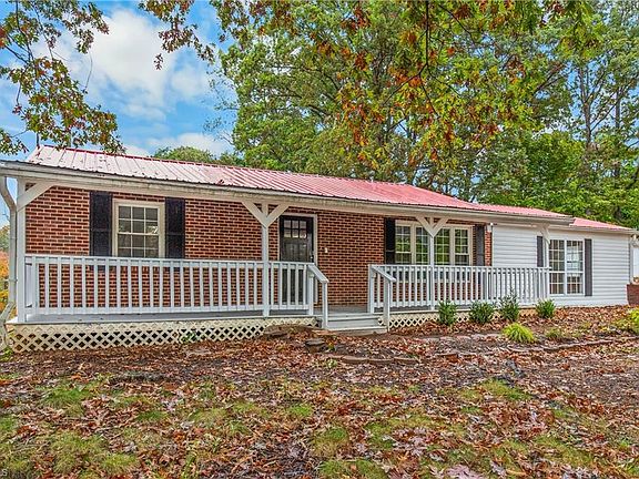 2nd image of 2774 Valleyspring Rd