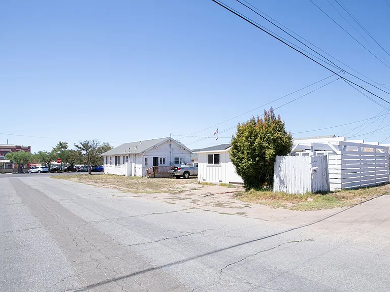 101 Pinal Ave — Photo 16