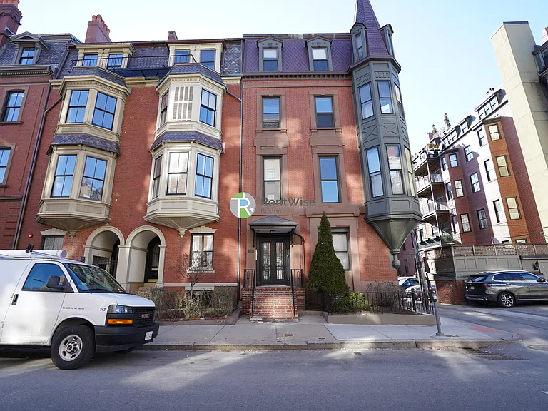 304 Berkeley St #2 — Photo 17