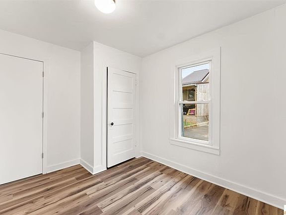 5th image of 312 N West St