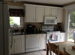 20 Bayberry Rd, North Attleboro, MA 02760