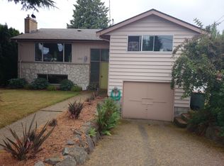 3263 39th Ave SW, Seattle, WA 98116