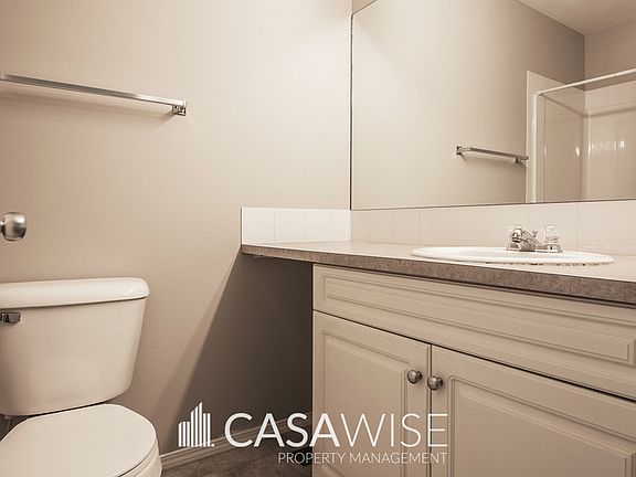 5th image of 230 Edwards Dr SW #134