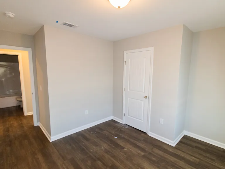 139 Callaway Cres — Photo 19