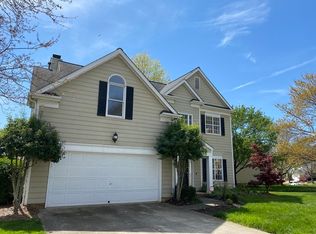 6400 Rosebriar Ln, Charlotte, NC 28277