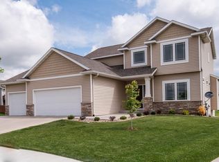 4646 Arctic Fox Rd NW, Rochester, MN 55901