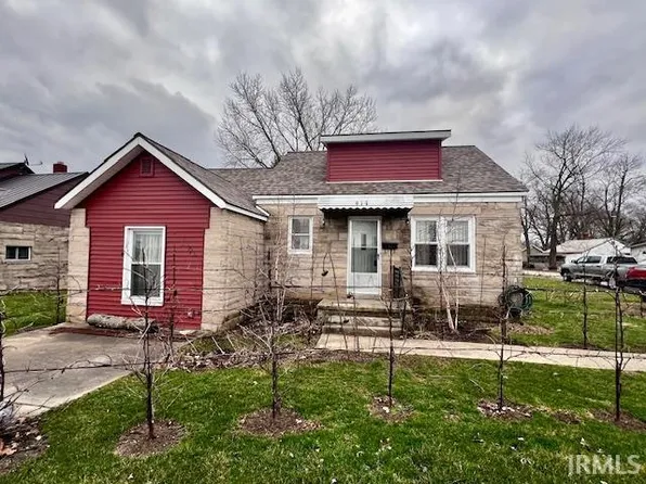 917 W Votaw St, Portland, IN 47371