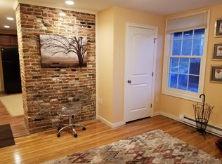 9 Brewer St APT 2, New London, CT 06320