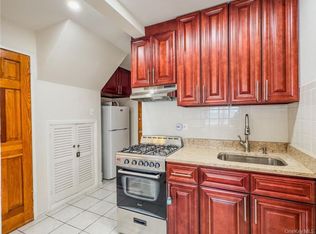 151-17 7th Ave #1, Whitestone, NY 11357