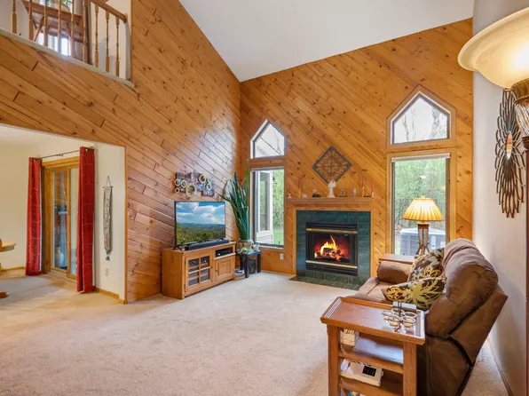 8693 Norway St NW, Coon Rapids, MN 55433