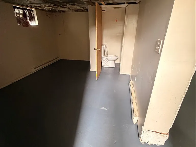 181 W Judson Ave — Photo 9