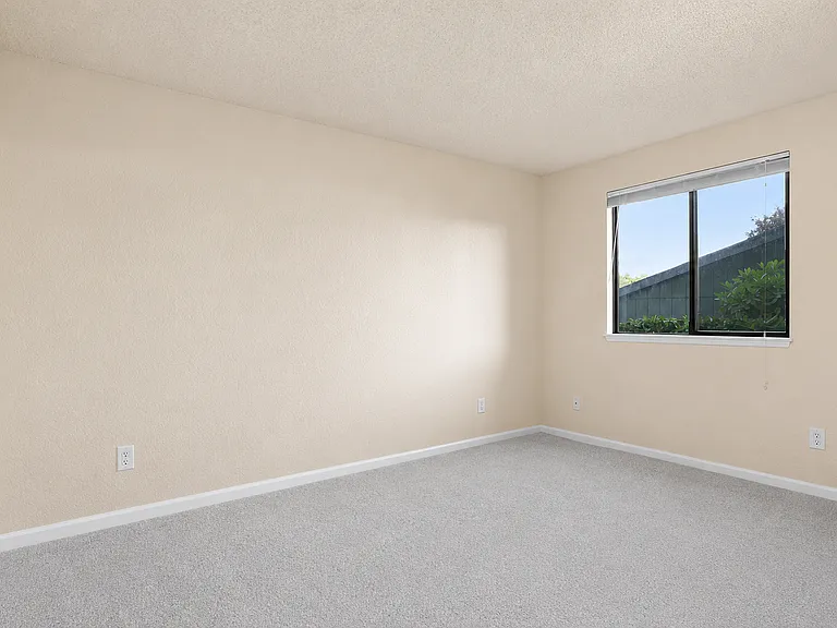 14331 124th Ave NE #C33 — Photo 13