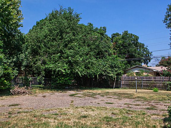 2nd image of 8901 Panther Dr
