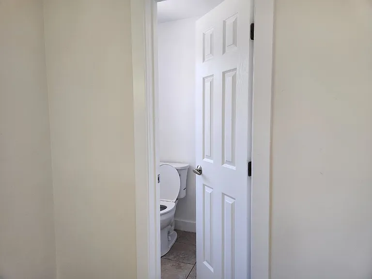 12182 Diane St — Photo 14