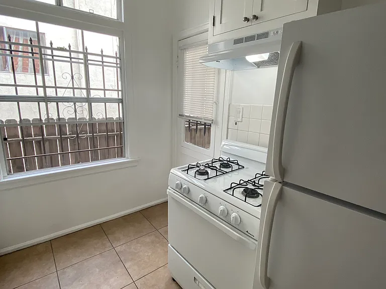 158 S Commonwealth Ave #162-5 — Photo 12