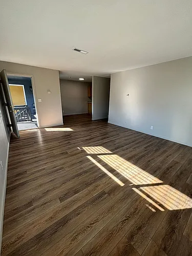 1404 Toole Ave Photo 1