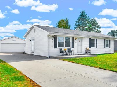 305 N Church St, Carlock, IL, 61725