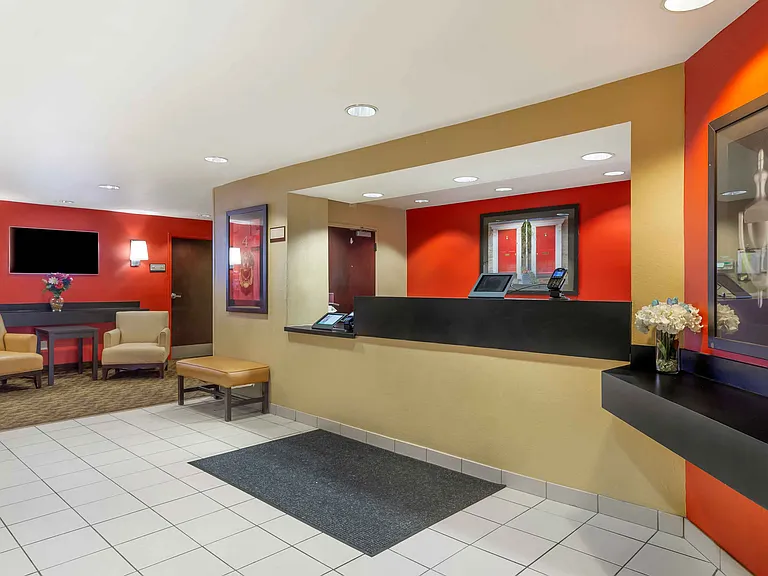 Lobby and Guest Check-in