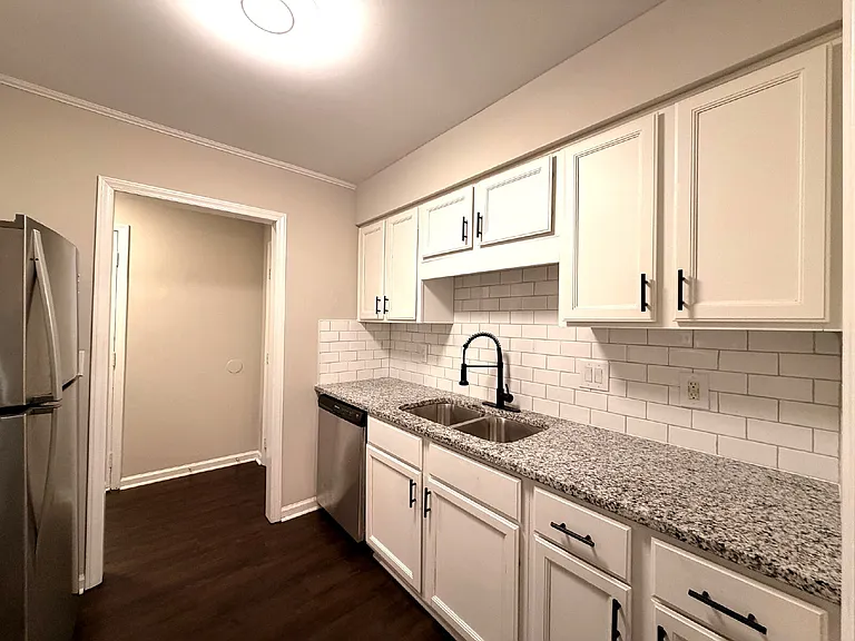 4840 N New Hope Rd #D — Photo 10