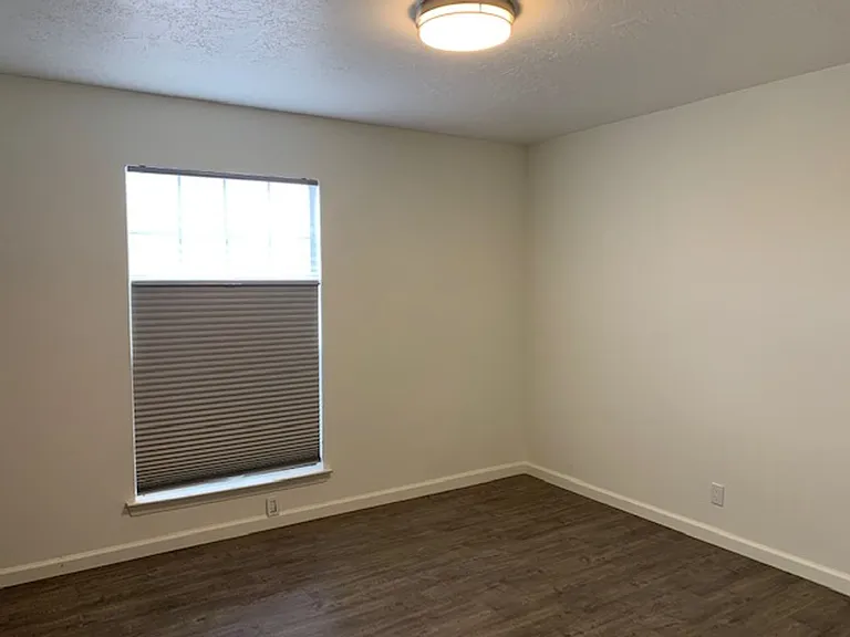 8513 Capulin Rd NE — Photo 13