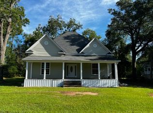 415 Hudson Ave, Ashburn, GA 31714