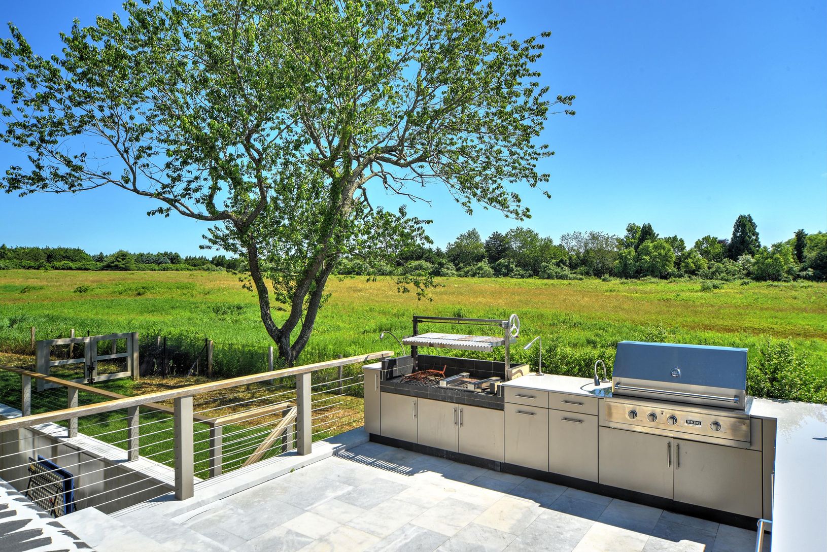  outdoor kitchen