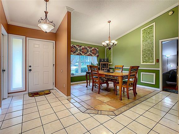 3rd image of 966 Finrod Way
