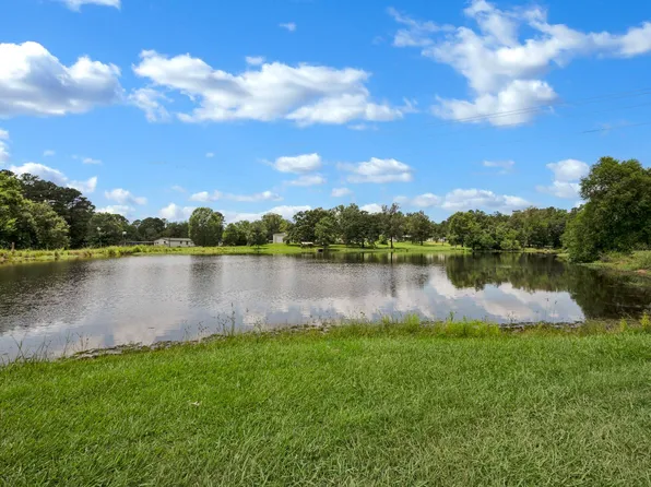 326 Audleman Rd, Doyline, LA 71023