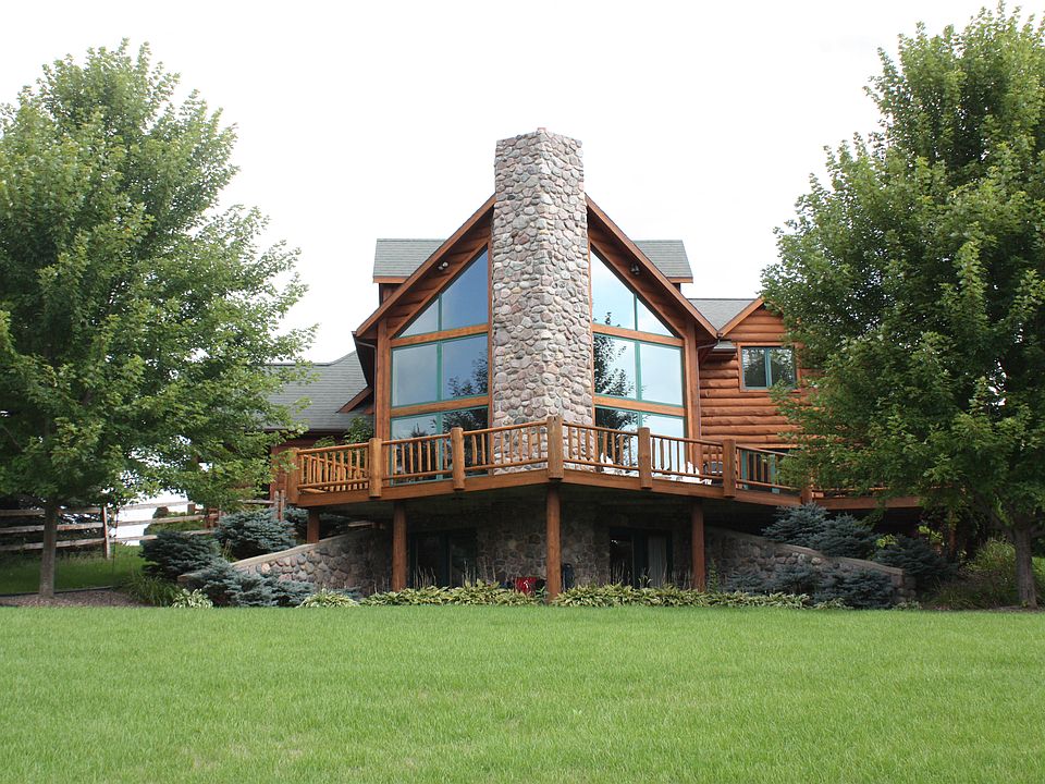 3890 Sandhill