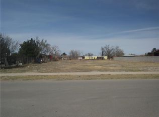 551 Zebu Rd, Socorro, TX 79927