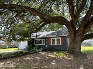 369 Hilltop Cir, New Iberia, LA 70563