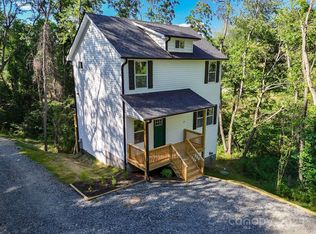 53 Acorn Ln, Waynesville, NC 28785