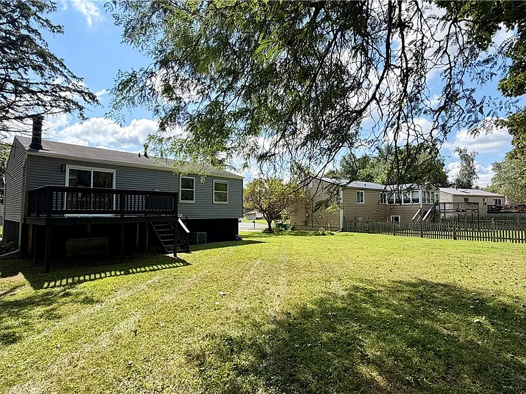 104 Finwood Dr — Photo 49
