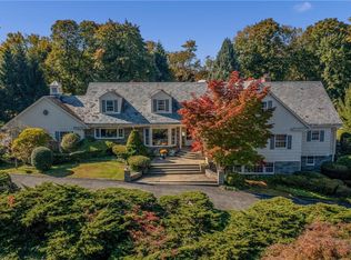 384 Woodlands Rd, Harrison, NY 10528