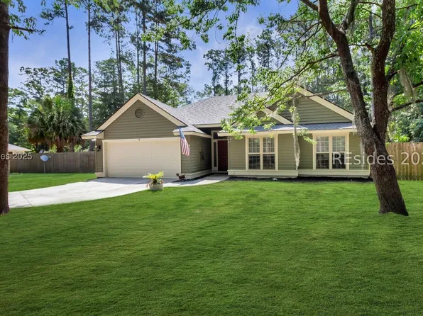 4 Grande Oaks Dr, Bluffton, SC 29910