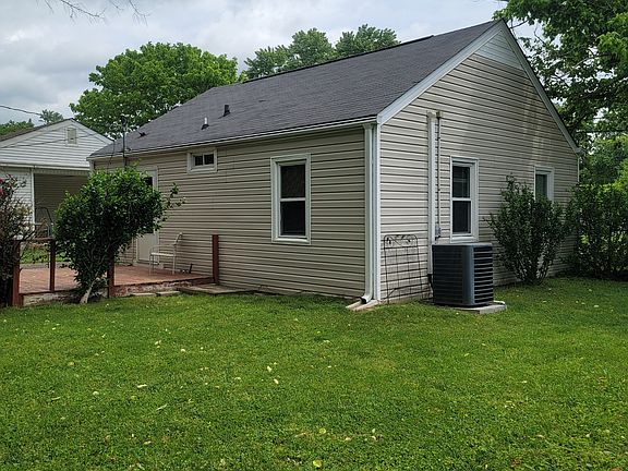 5th image of 406 Highland Cir