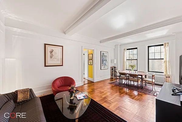 Rented by CORE | media 11