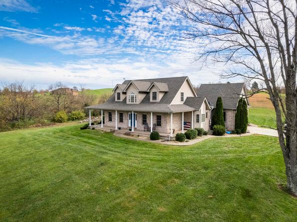 1004 W Becks Mill Rd, Salem, IN 47167