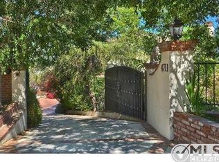 4711 Bedel St, Woodland Hills, CA 91364